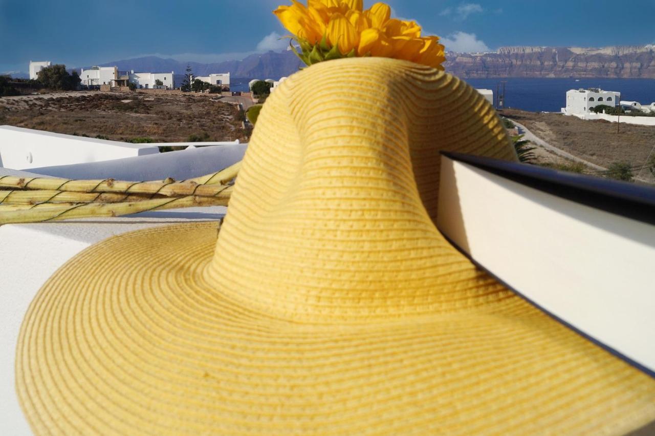 Golden Stone Santorini Suites Akrotírion Exterior foto